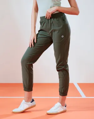Chill Wear Flatlock stitching Women Solid Relax Fit Joggers with DURACOOL