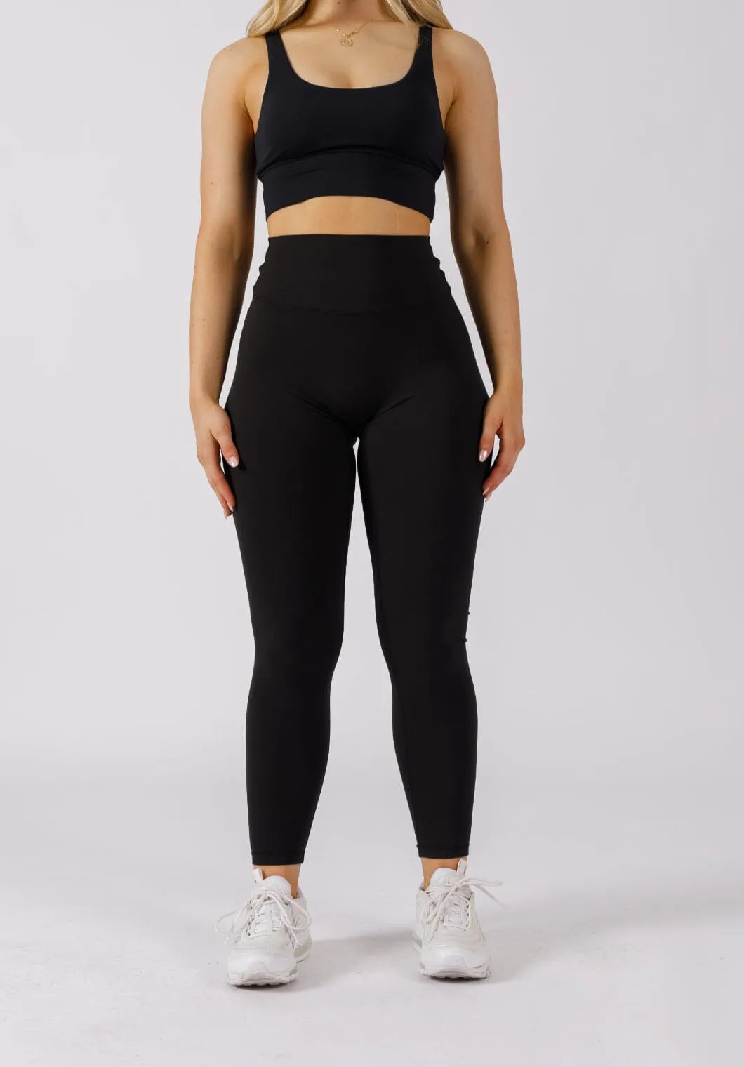 AirSilk Original Sculptseam? Legging Black Soft Touch Summer Wear Flexible Comfort