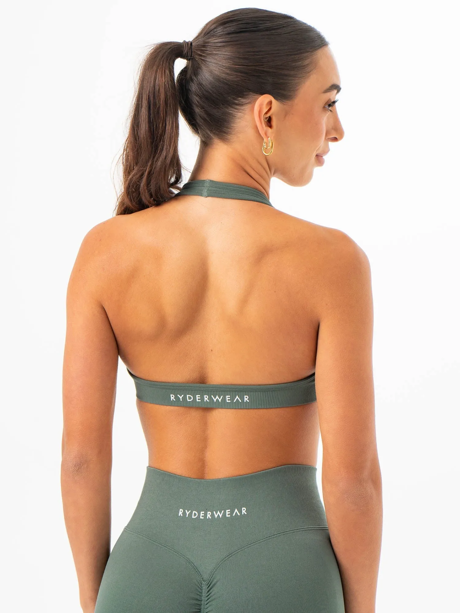 Sculpt Seamless Halter Bra - Forest Simple workout outfit