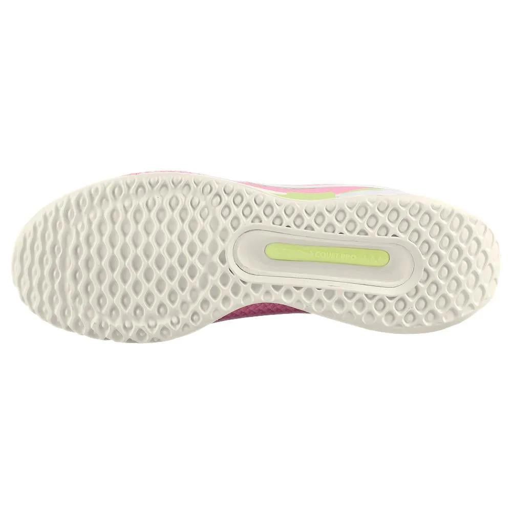 Cushioned Footbed Sockliner With Airflow Nike Women's Court Zoom Pro - Coral Chalk/Barely Volt
