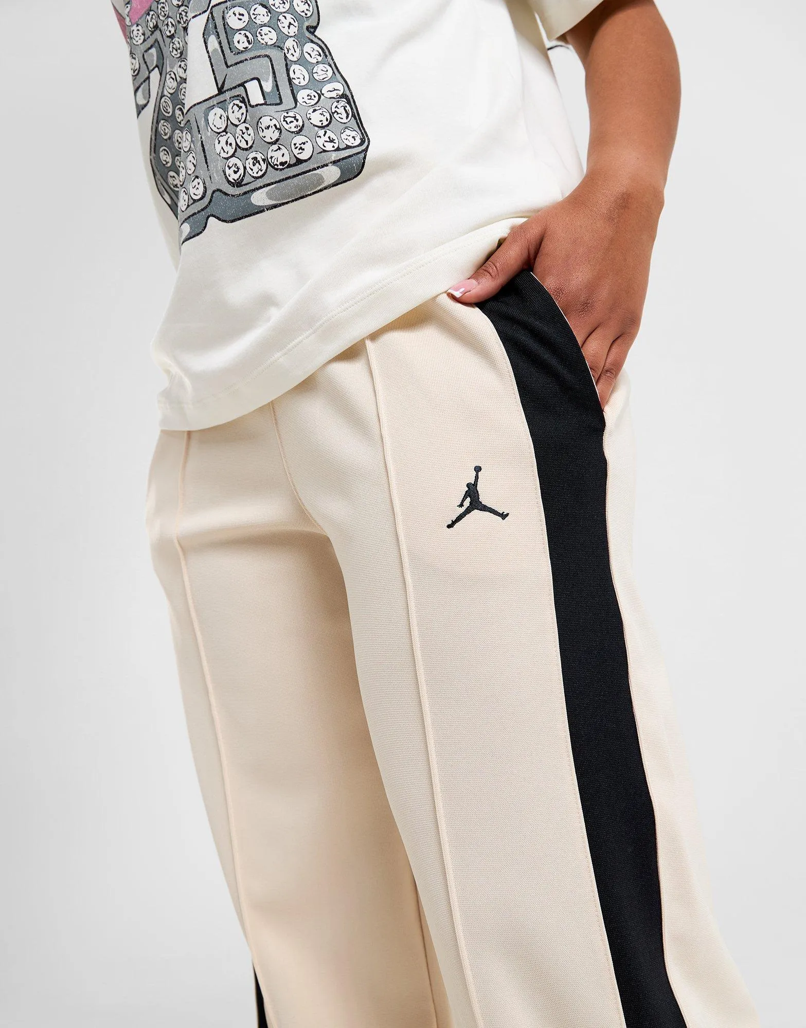 Sport Capri ????? ???? ????? Core | ????