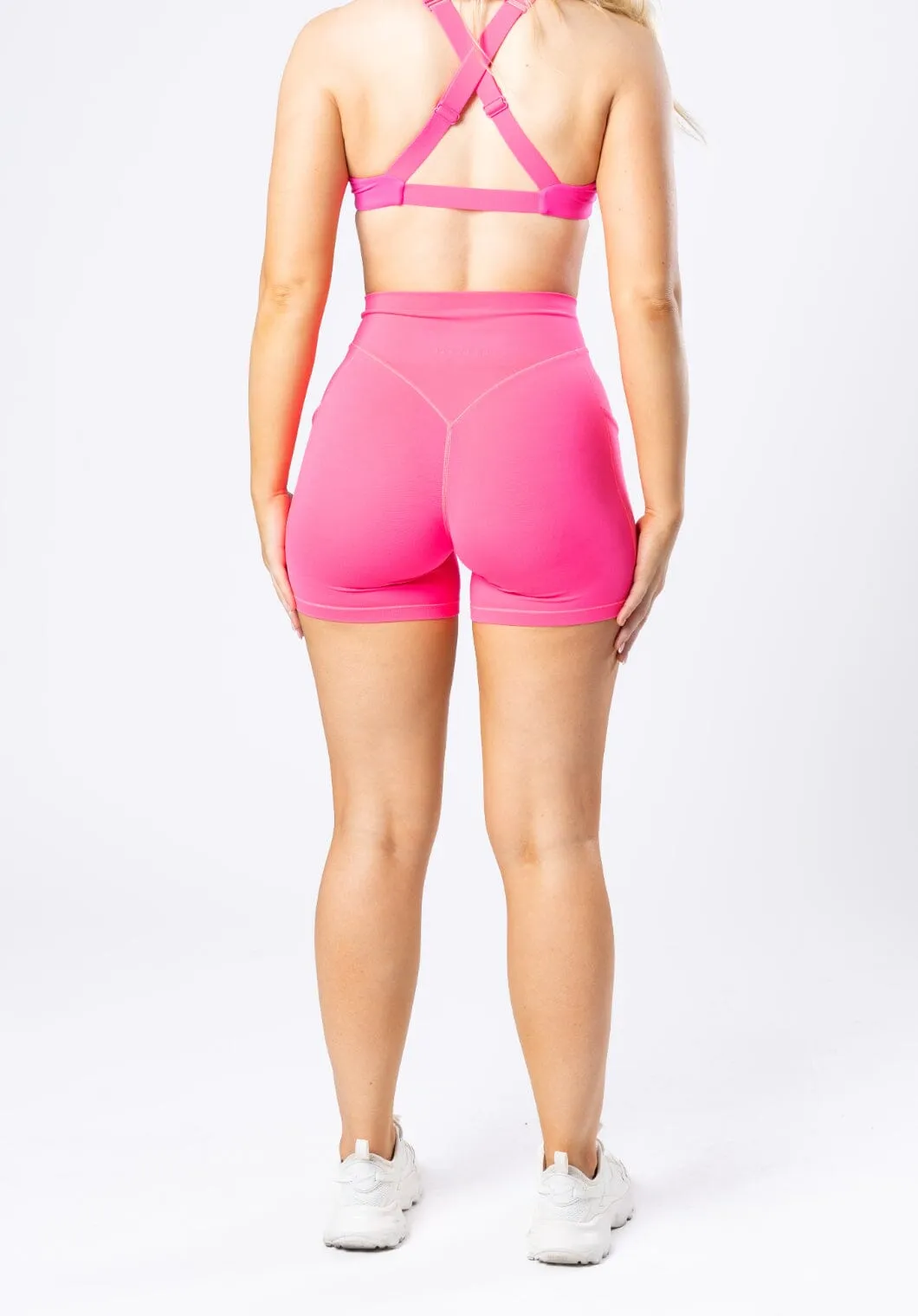 Reluna Dip Pocket Sculptseam? Short Stellar Low-waisted