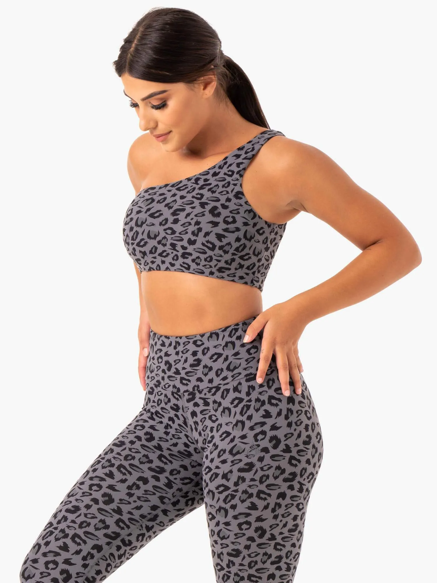 Skinny fit seams Adapt One Shoulder Sports Bra - Grey Leopard
