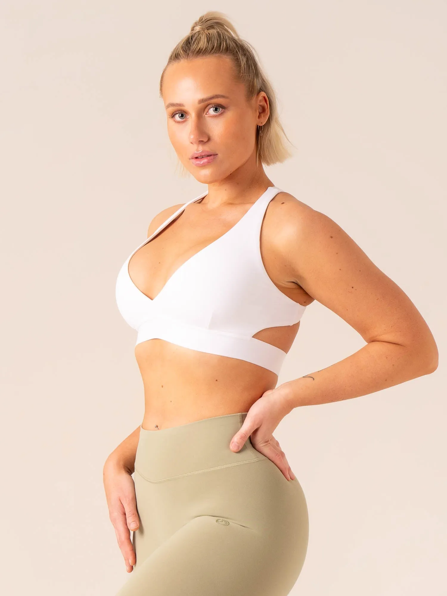 Breathable Structure Prime Sports Bra - White