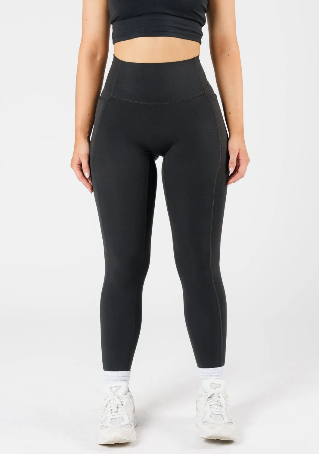 Subtle Detail Reluna Empower Sculptseam? Pocket Legging Black