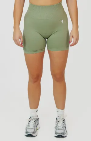 Tempo Seamless Scrunch Shorts - Forest Green Cool Look Chill Mode