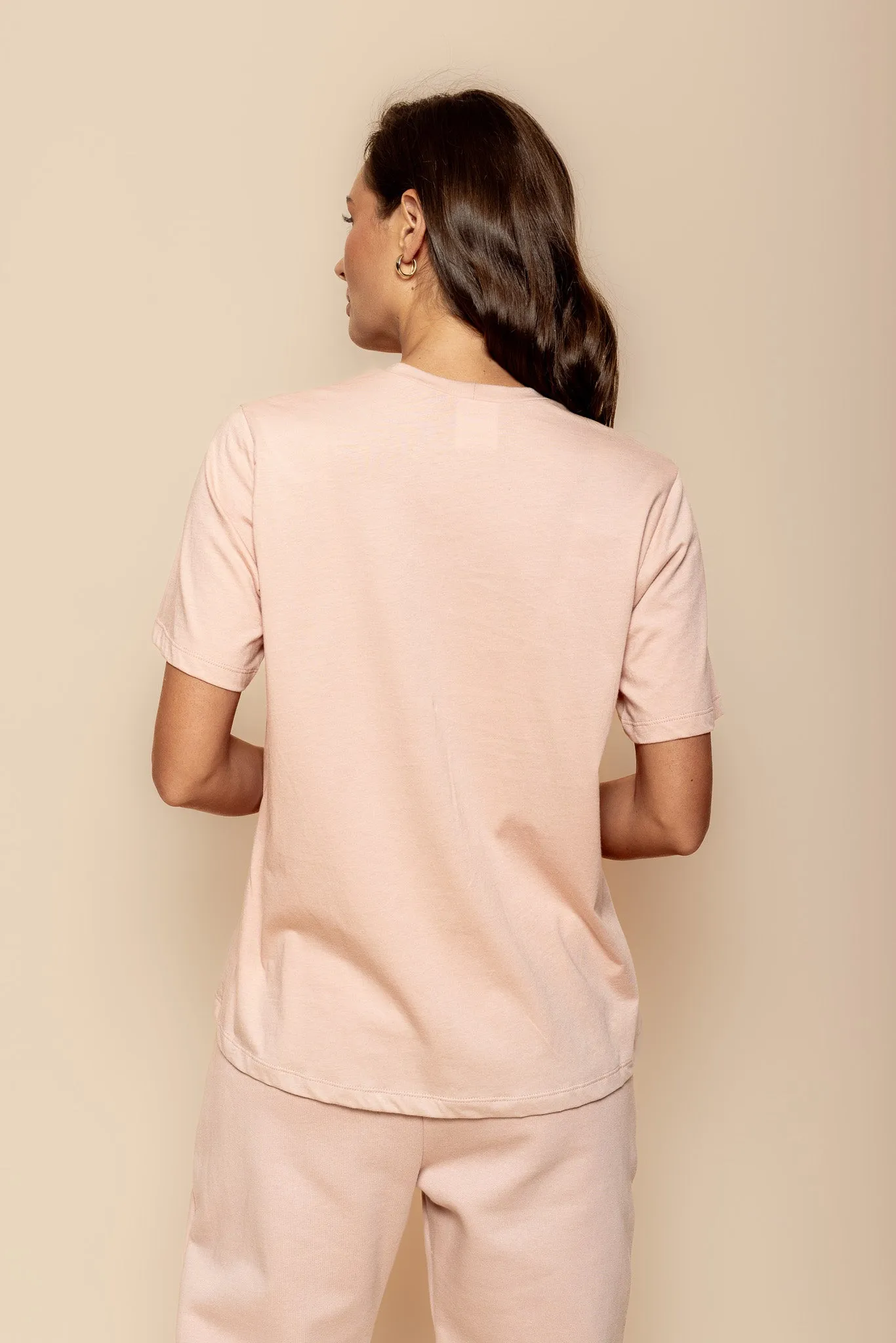 Anti Pilling Fabric Sustainable Packaging Low-Down Tee
