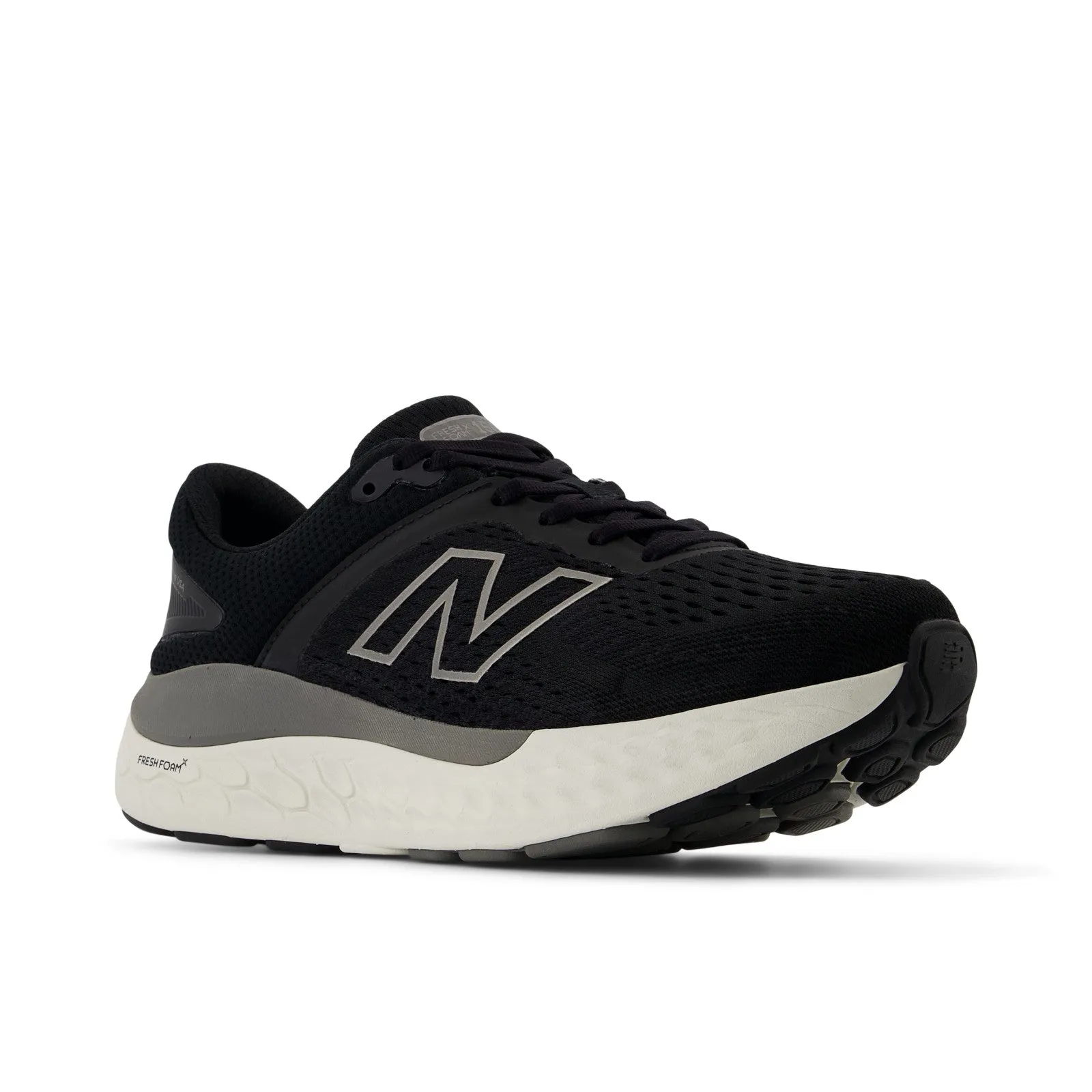 NEW BALANCE W1540BK4 WOMEN'S Dark running with a safety light
