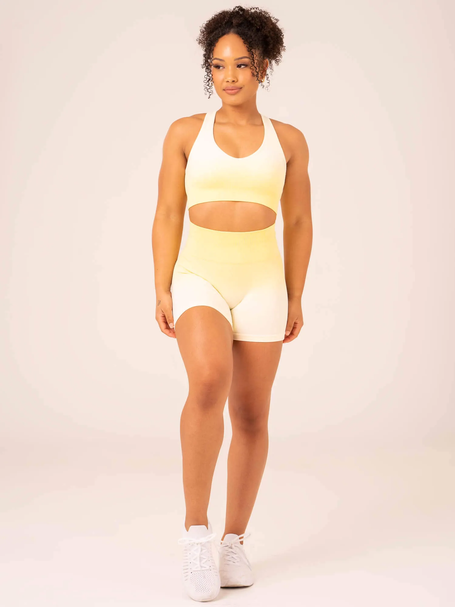 Ombre Seamless Sports Bra - Lemon Ombre Flat Seams Non-irritating seams