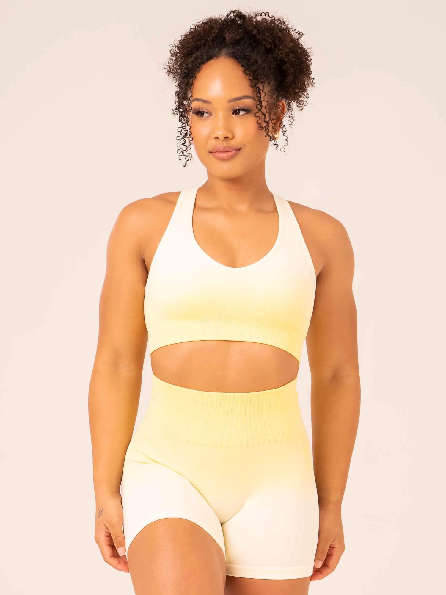 Ombre Seamless Sports Bra - Lemon Ombre V-neck seams