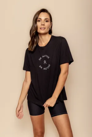 Low-Down Tee Versatile Top Modern and Soft