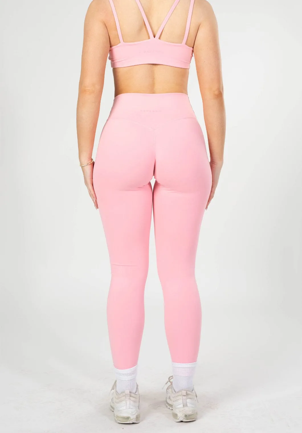 Trend Seeker Lightweight Material All Fit UltraLux Curve Contour Sculptseam? Legging Cotton Candy