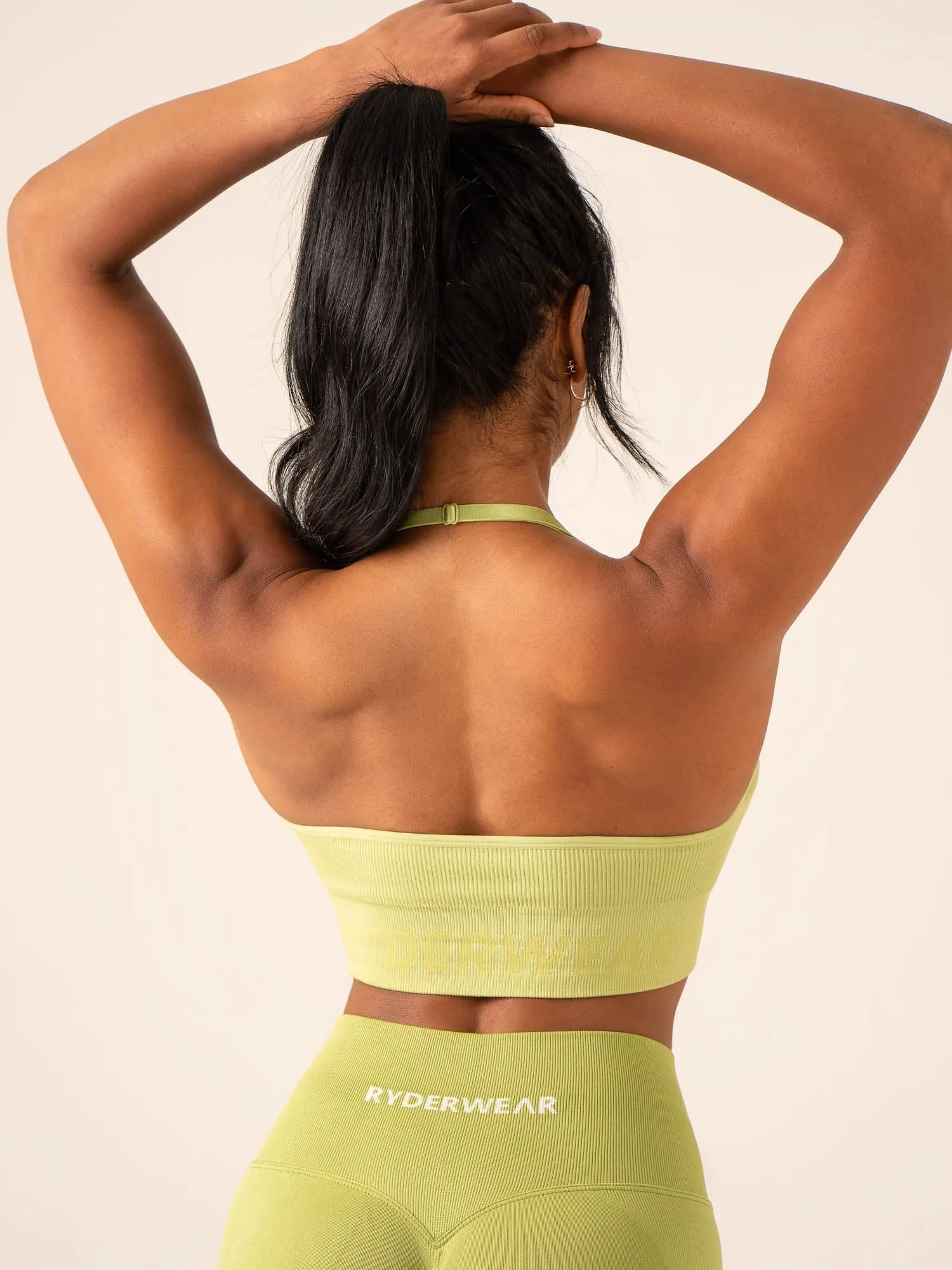 Lift Rib Seamless Halter Sports Bra - Olive Lightweight Structure Smooth seams