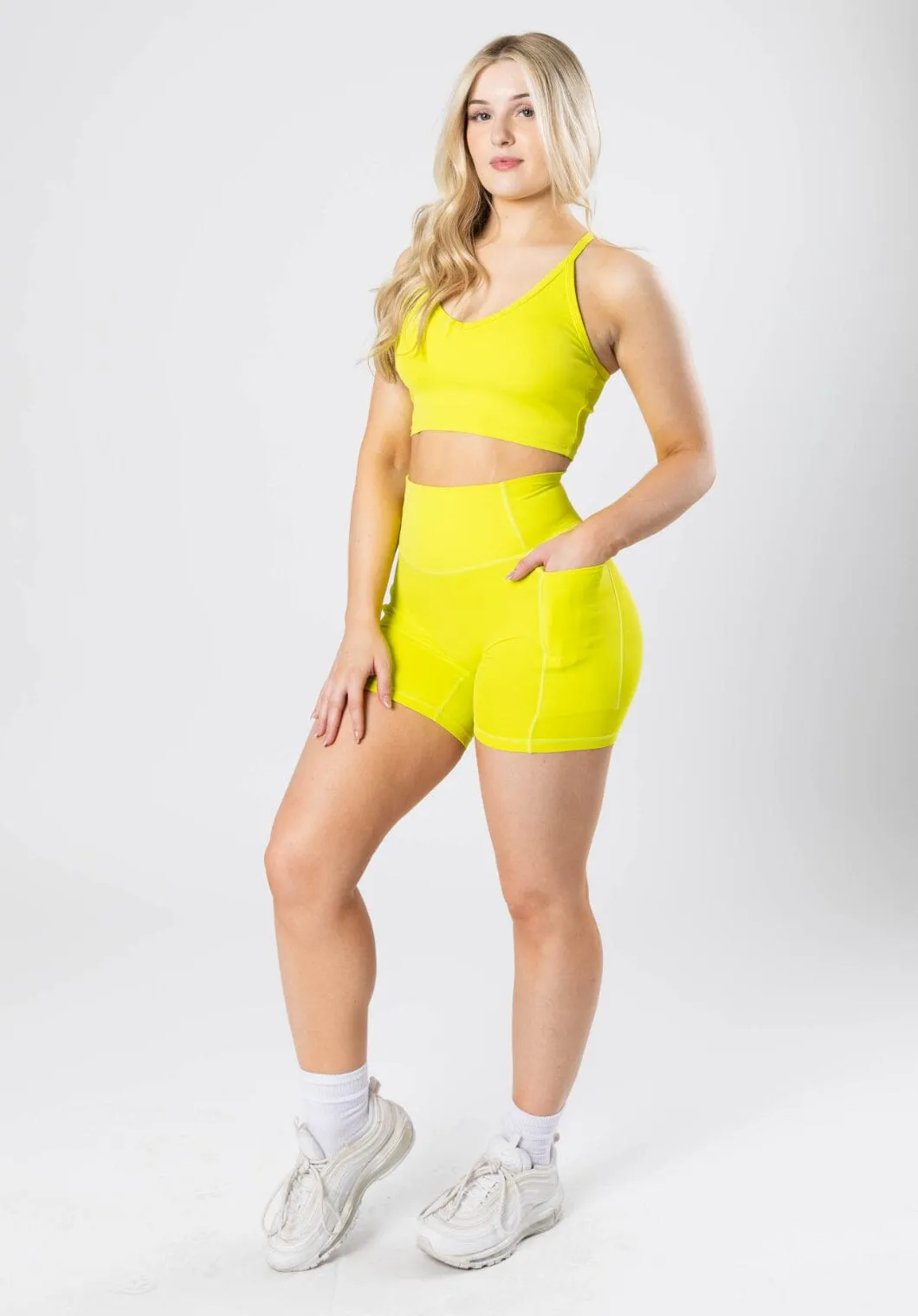 Double Layered Hem RecStretch Empower Sculptseam?  Plus Pocket Short Mega