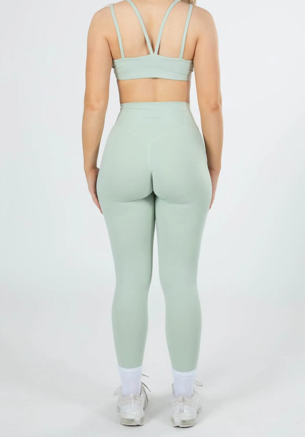 Flattering Design Reluna Original Sculptseam? Legging Sage