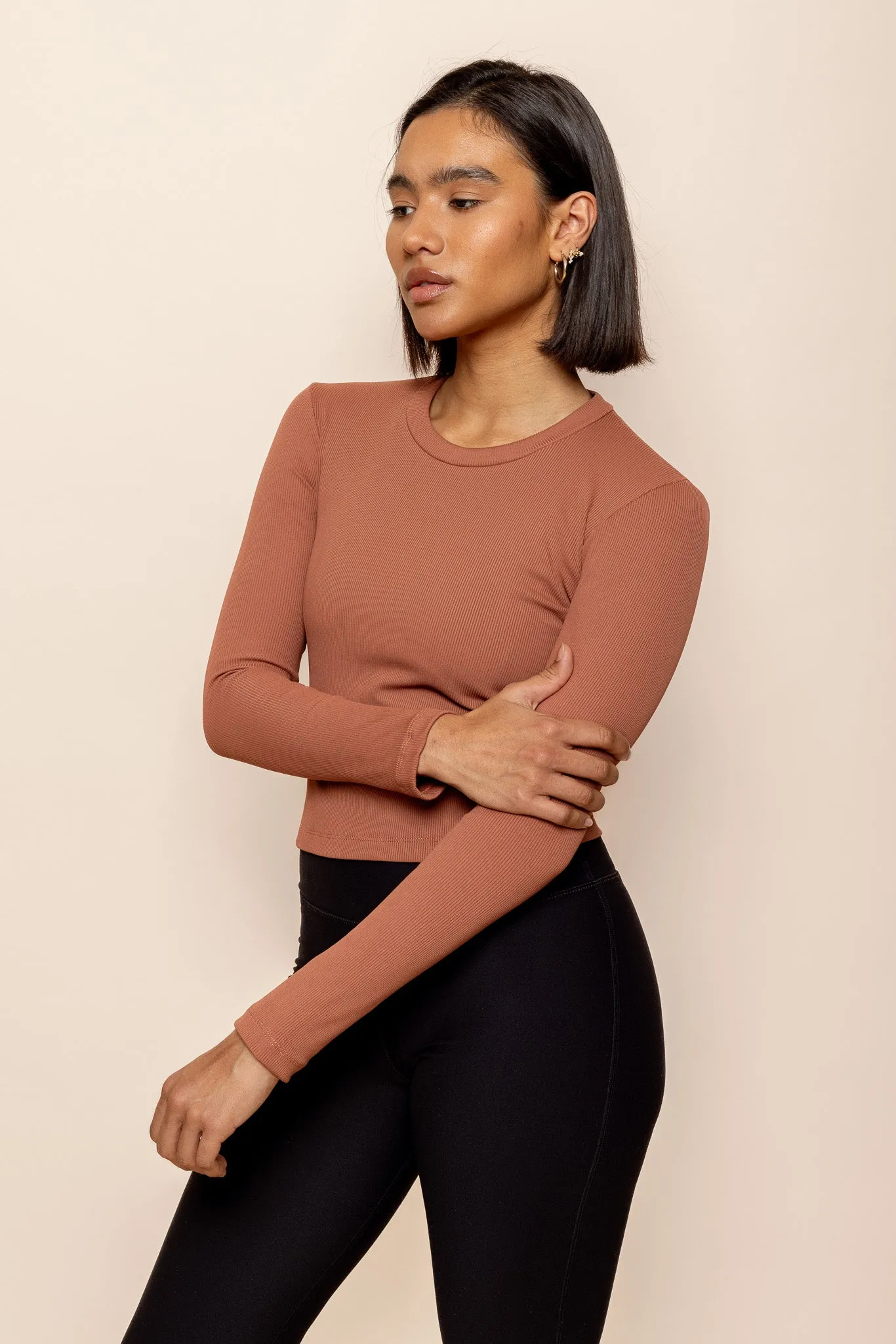 SeamlessConstruction Raven Top