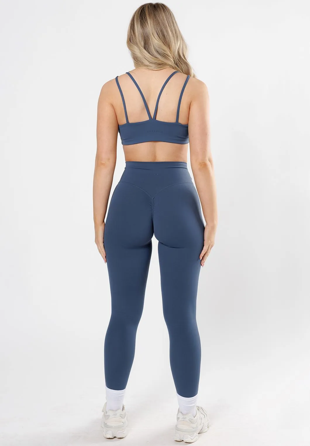 Fade Resistant Dye RecStretch? Original Sculptseam? Plus Short 6" Water Sign