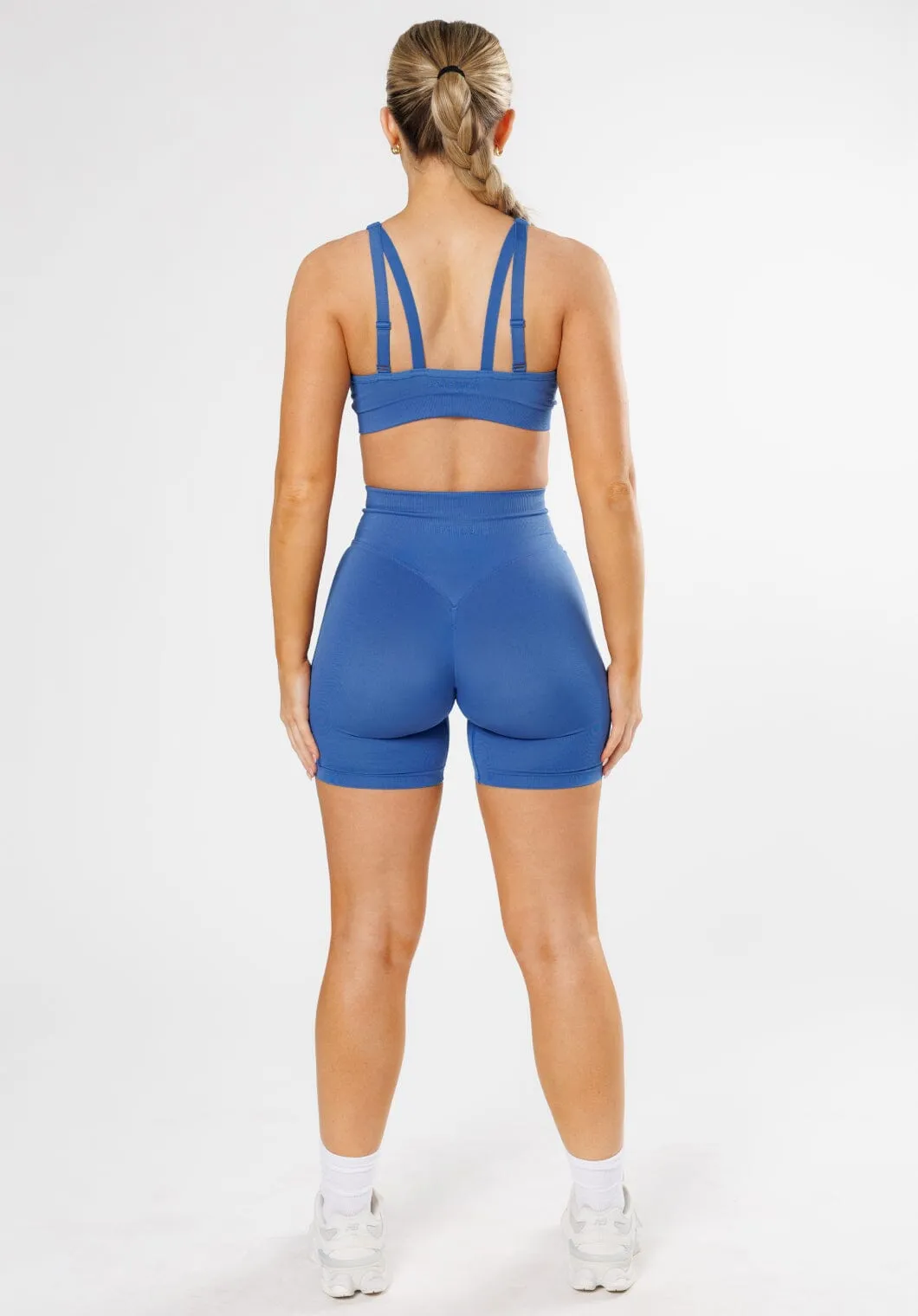 Workwear Zipper pockets CurveFlex? Hourglass Sculptseam? Plus Seamless Shorts 6?? Abyss