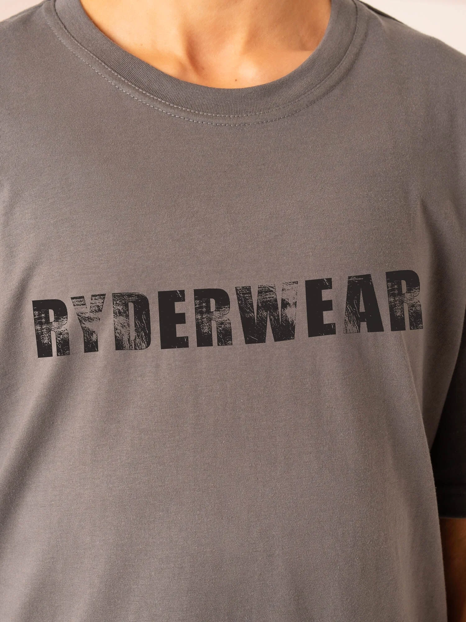 Training T-Shirt - Charcoal spring fashion Slim Fit Cut