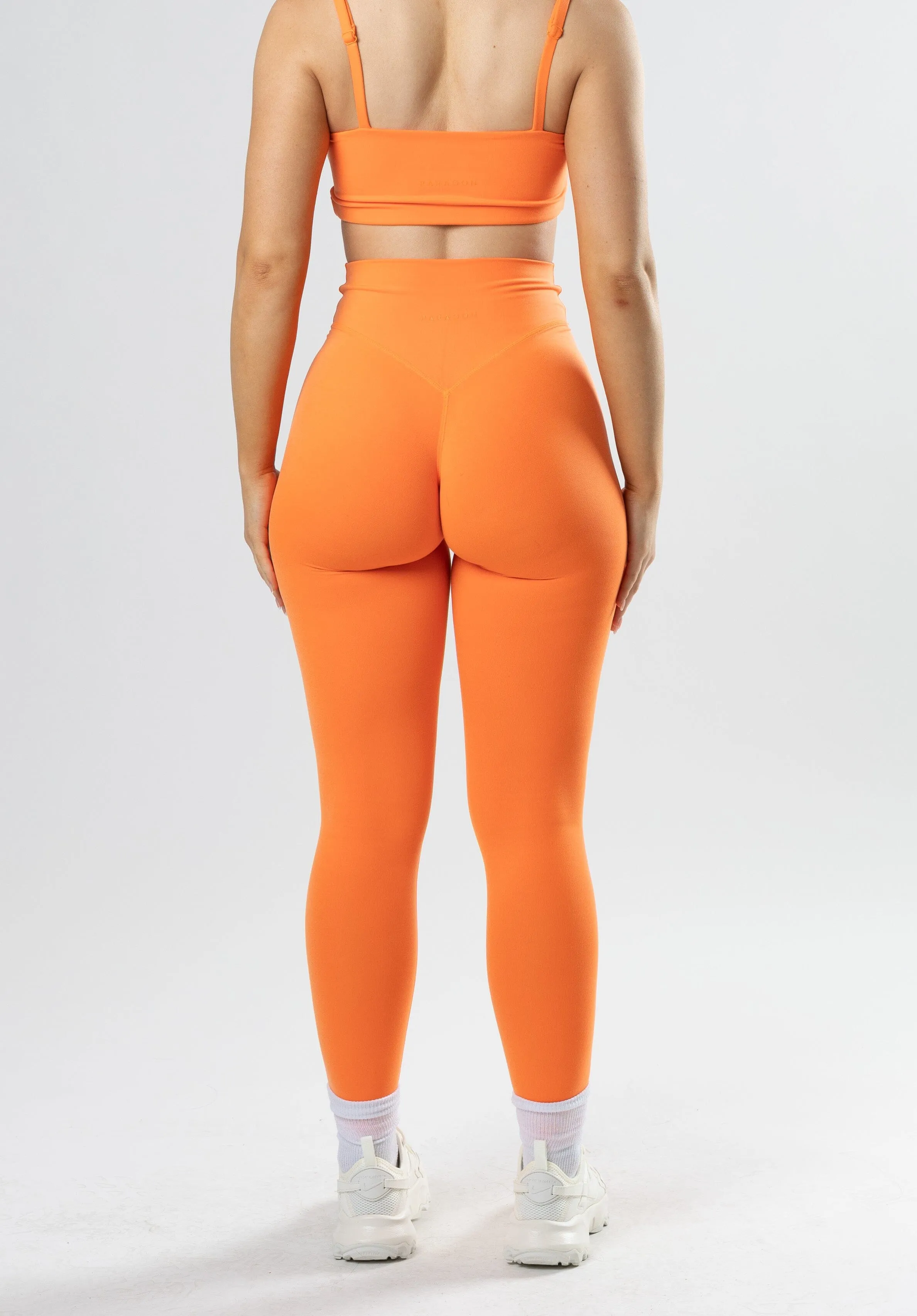 Relaxed Comfort Wear AirSilk Crossover Sculptseam? Legging Bird of Paradise