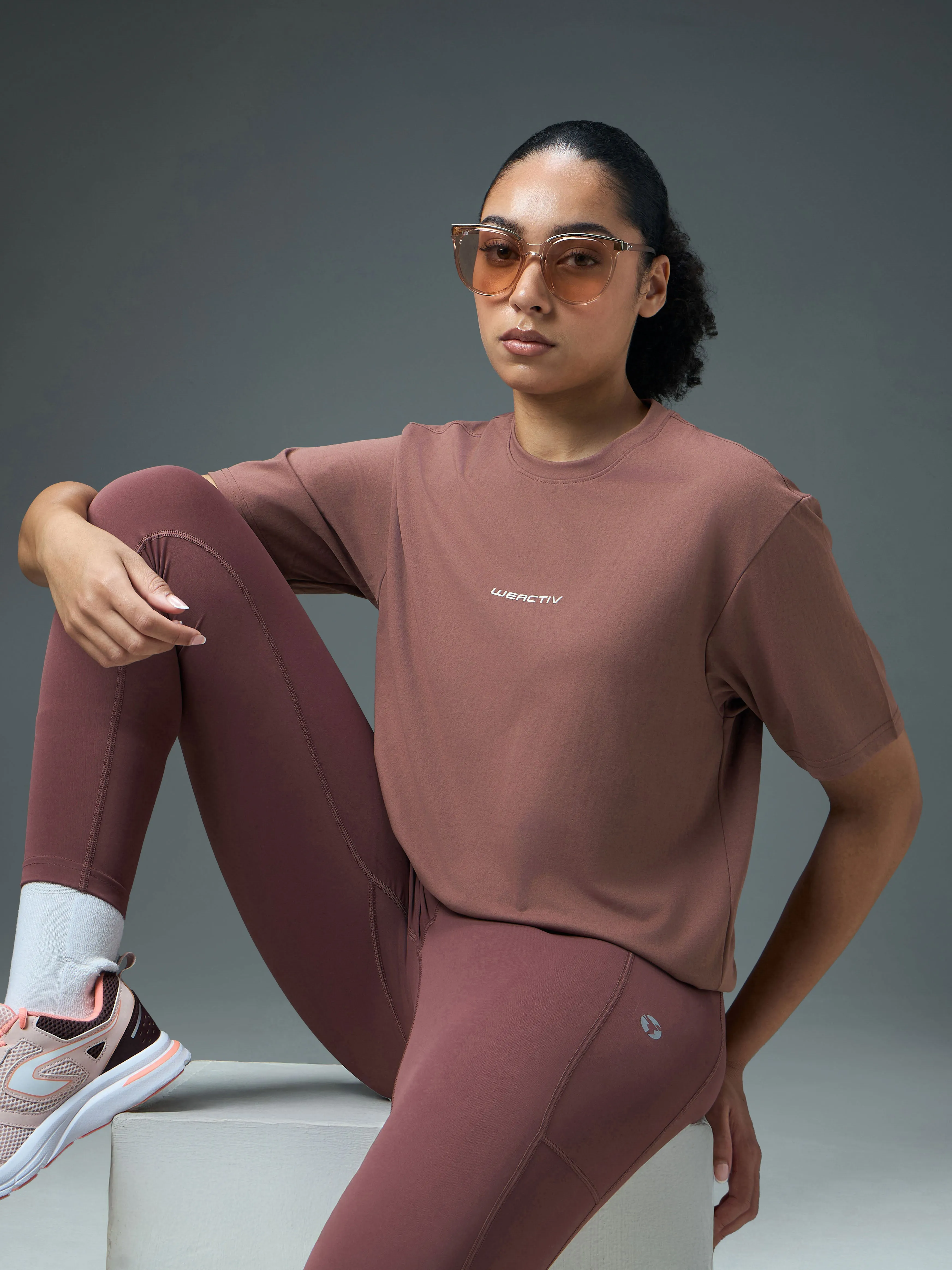 Roomy Waist Women Printed Boxy Fit Round Neck T-shirt with COTFLEX