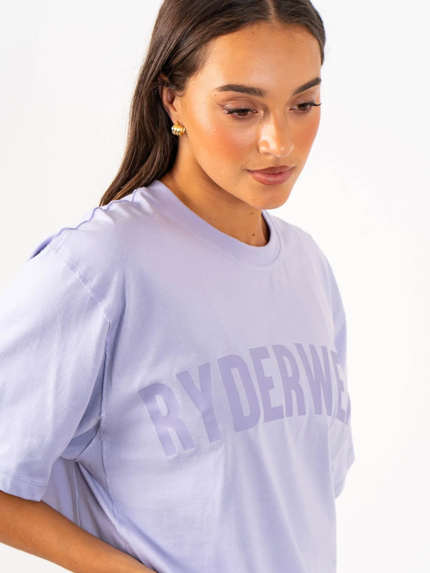 AdvancedMoistureManagement Force Oversized T-Shirt - Lavender