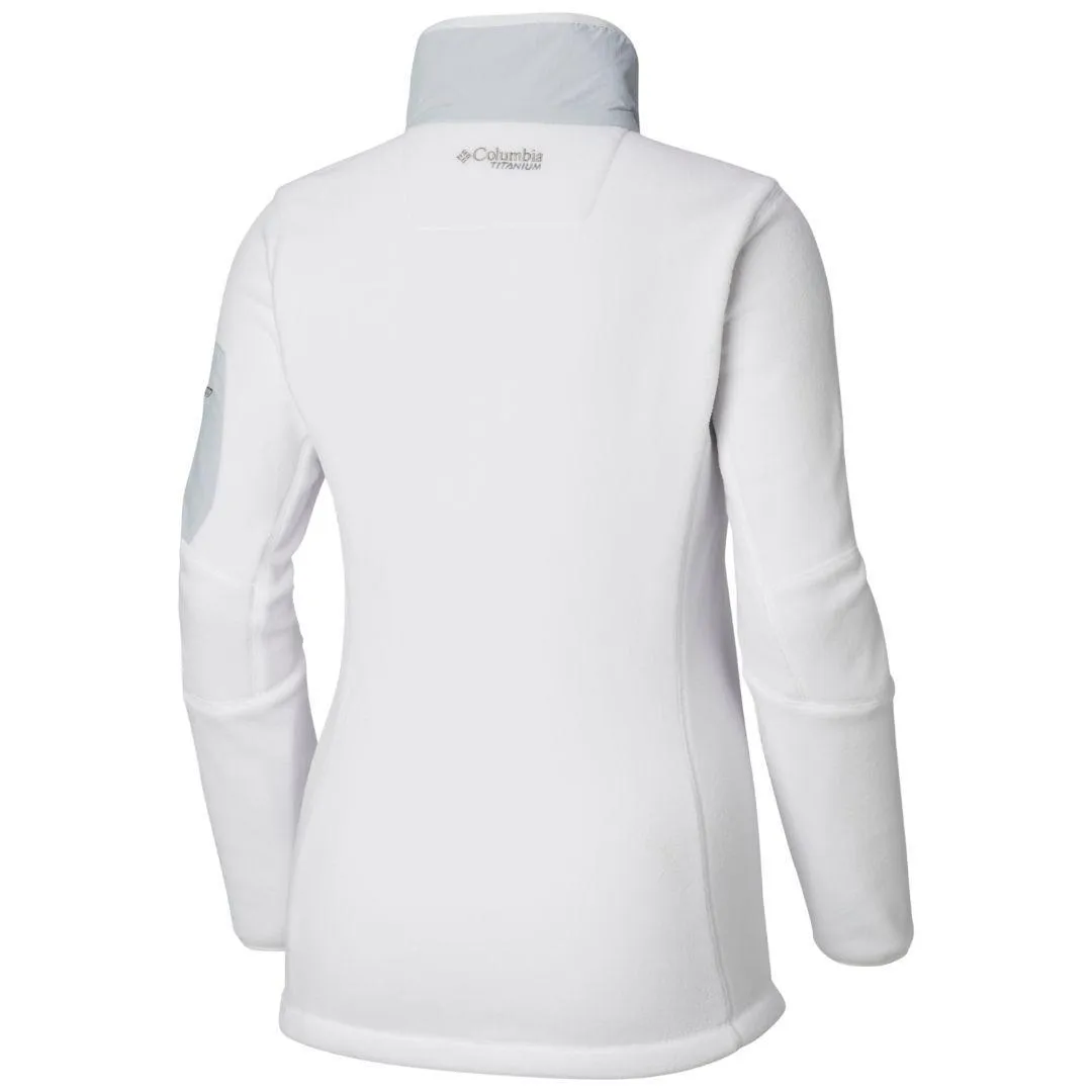 Durable Seams Declare Columbia Women White Titan Pass II 2.0 Fleece