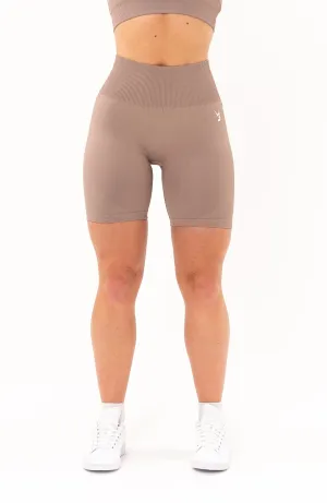 Summer Essential Unlimited Seamless Shorts - Fawn