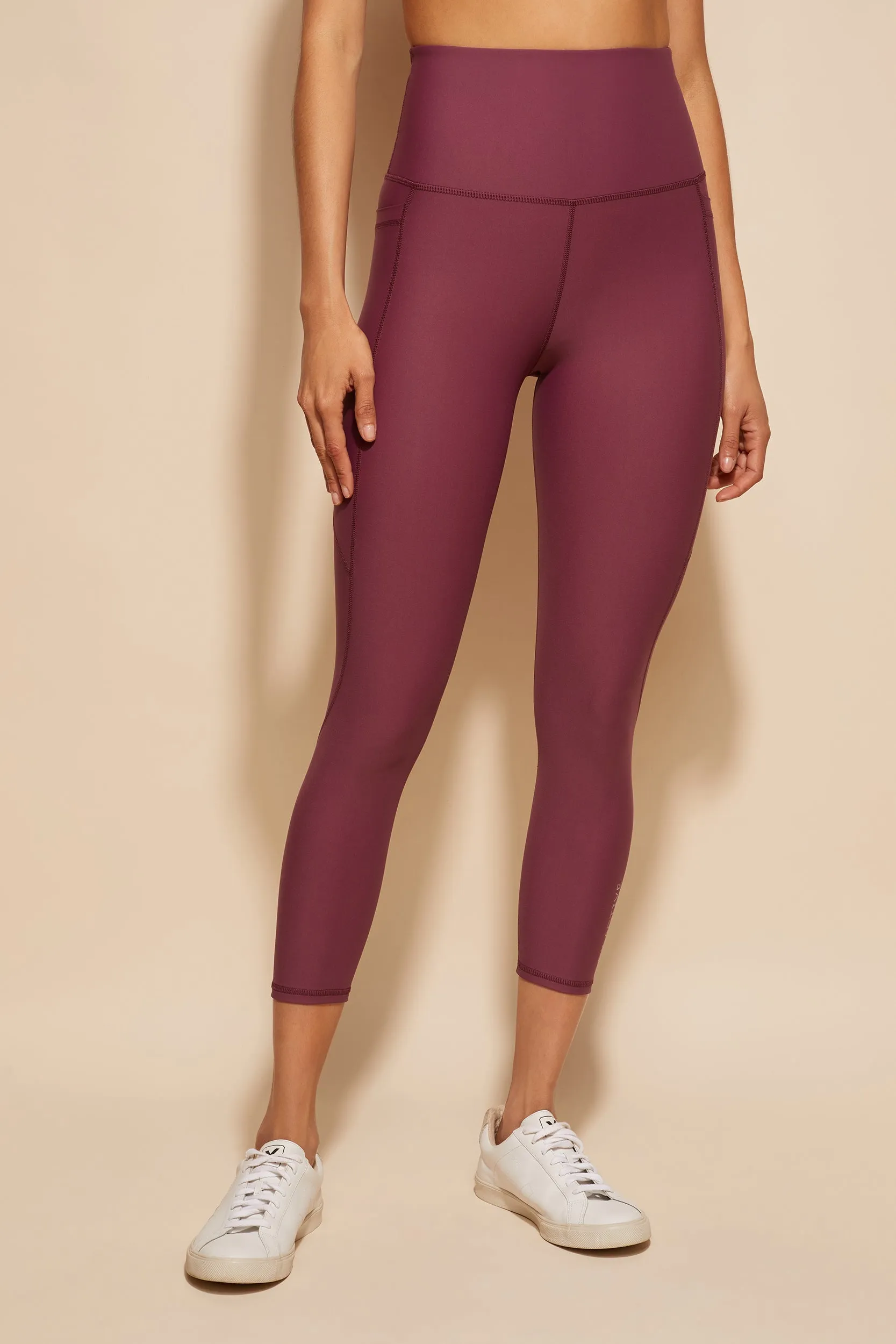 Casual Fit Everyday Essential Next Level Tight