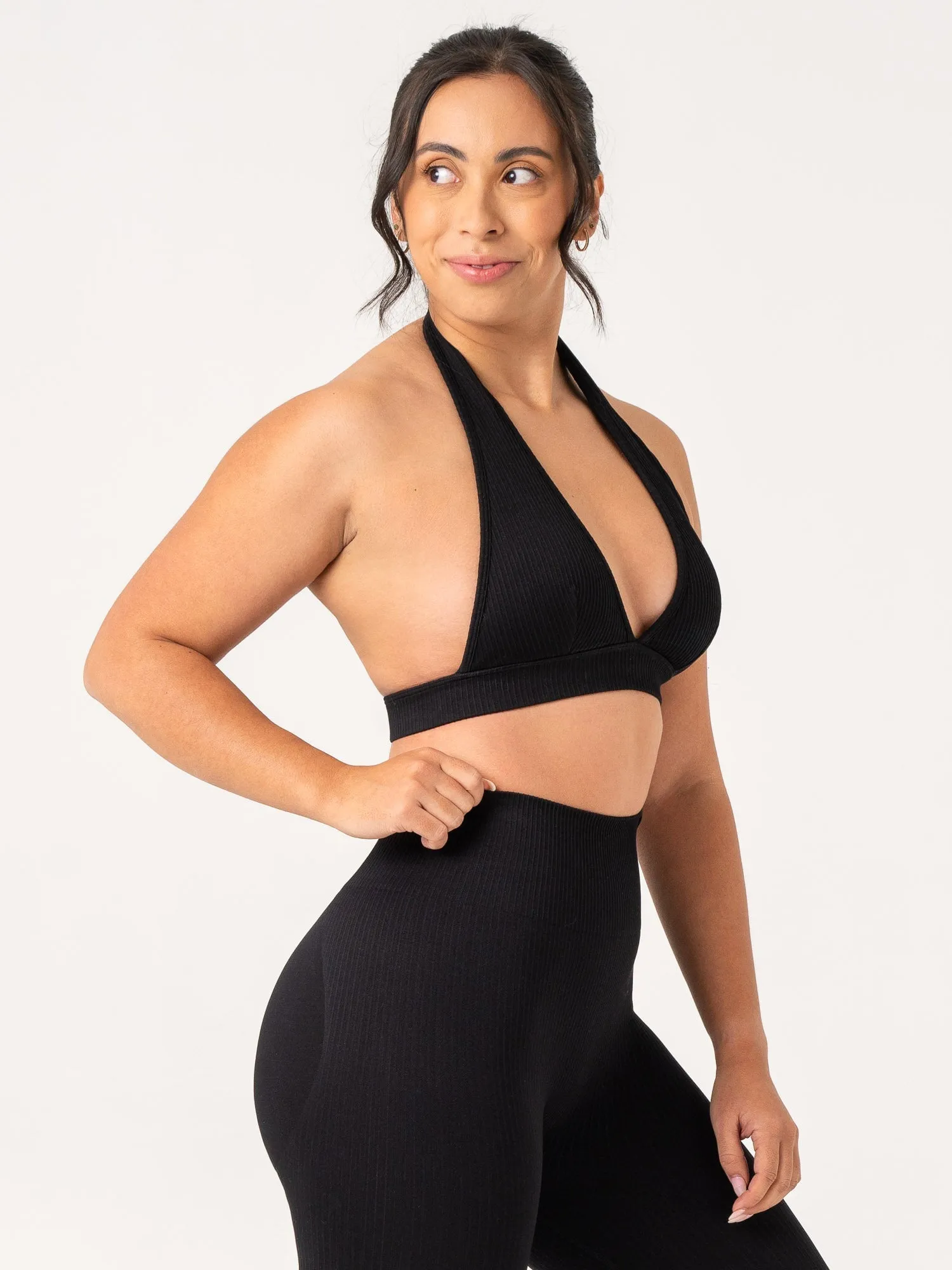 Supportive structure Rib Seamless Halter Sports Bra - Black