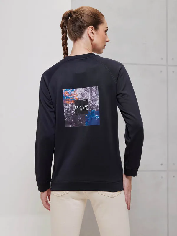 Women Printed Slim Fit Crew Neck Pullover with ELASTO PLUS product chambray casualness