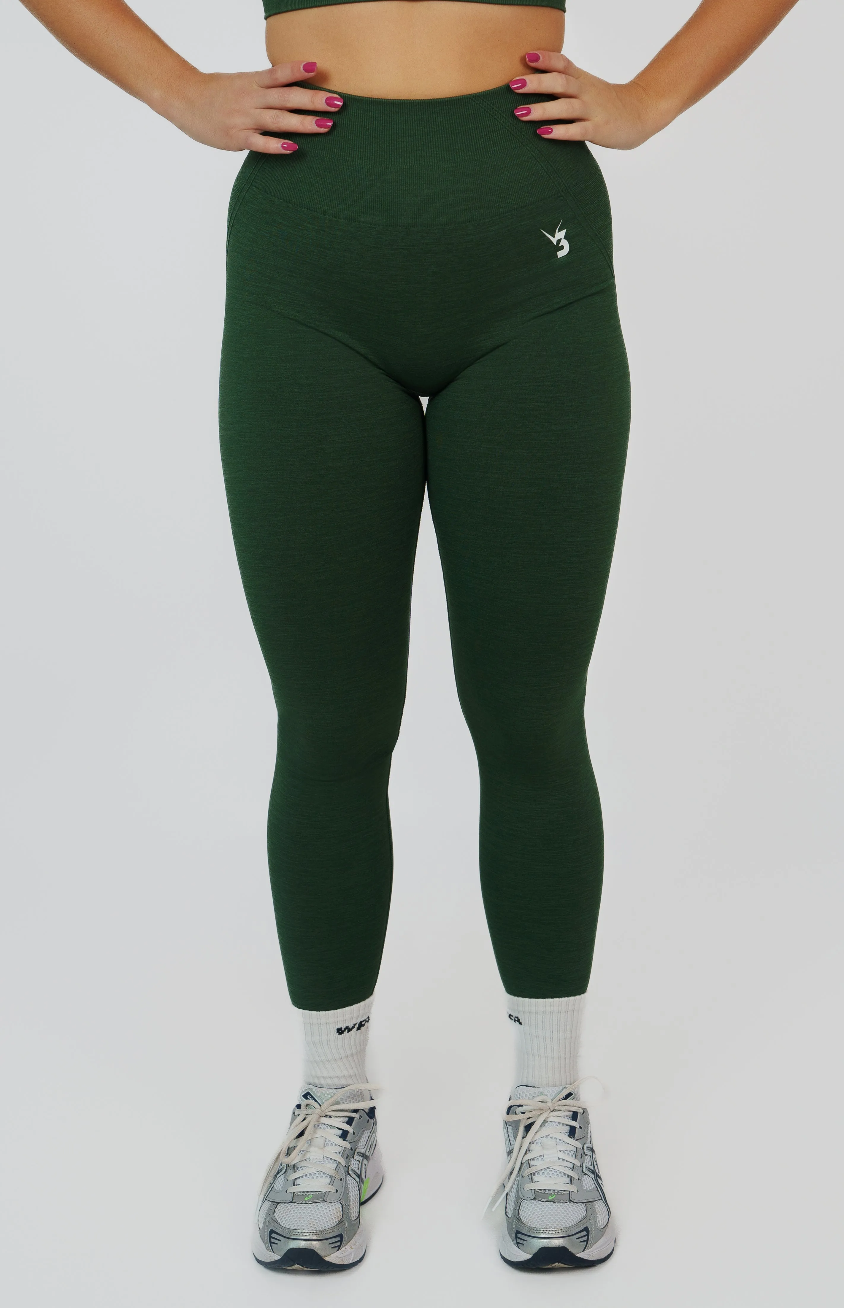 Lightweight Design Silky Soft Tempo Seamless Scrunch Leggings - Hunter Green