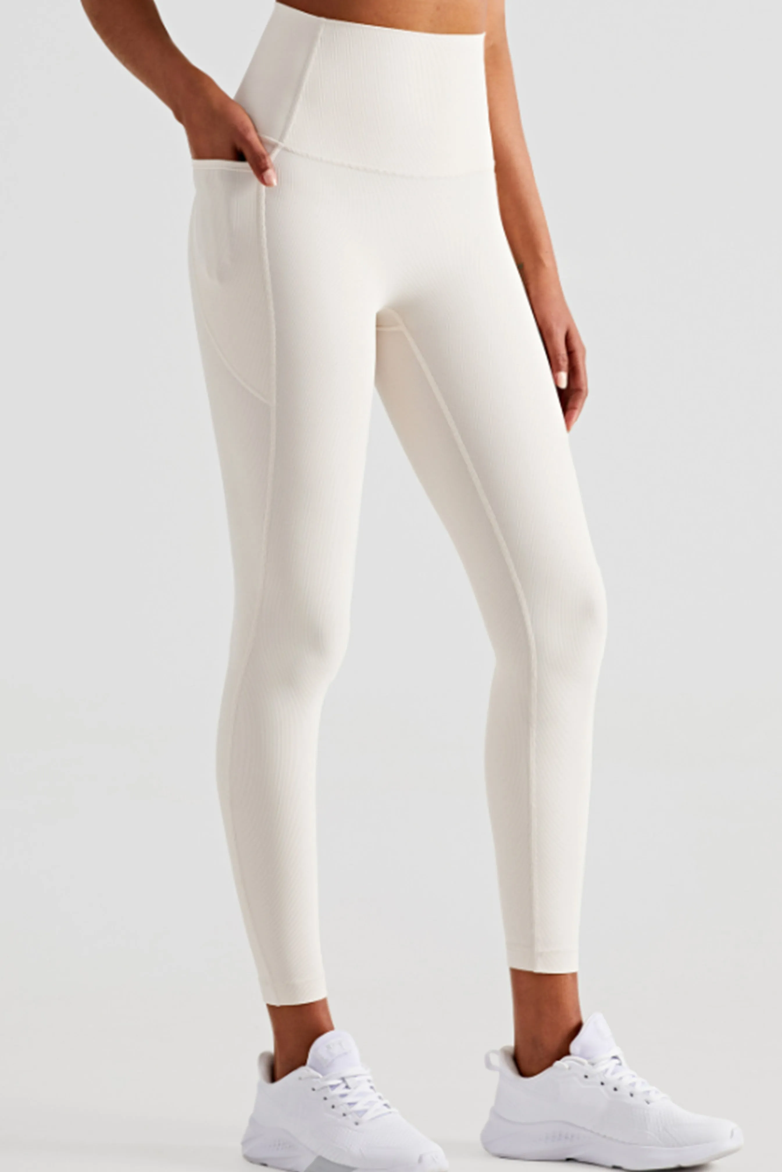 Timeless Wear Running Outfit ???????????
