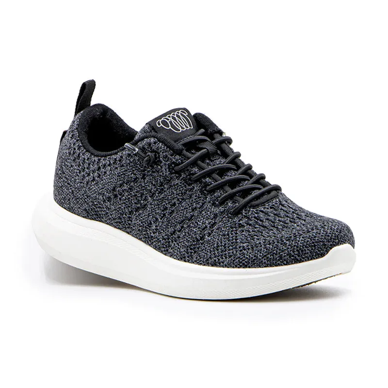 Women's Coogee Black Ocean Edge Traction pattern