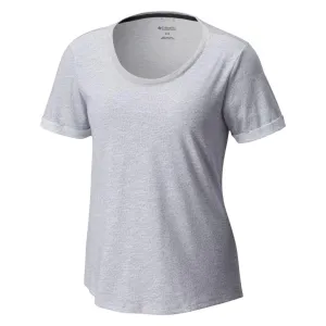 Fashion-Forward Summer Ready Columbia Women Grey Sandy River Tee