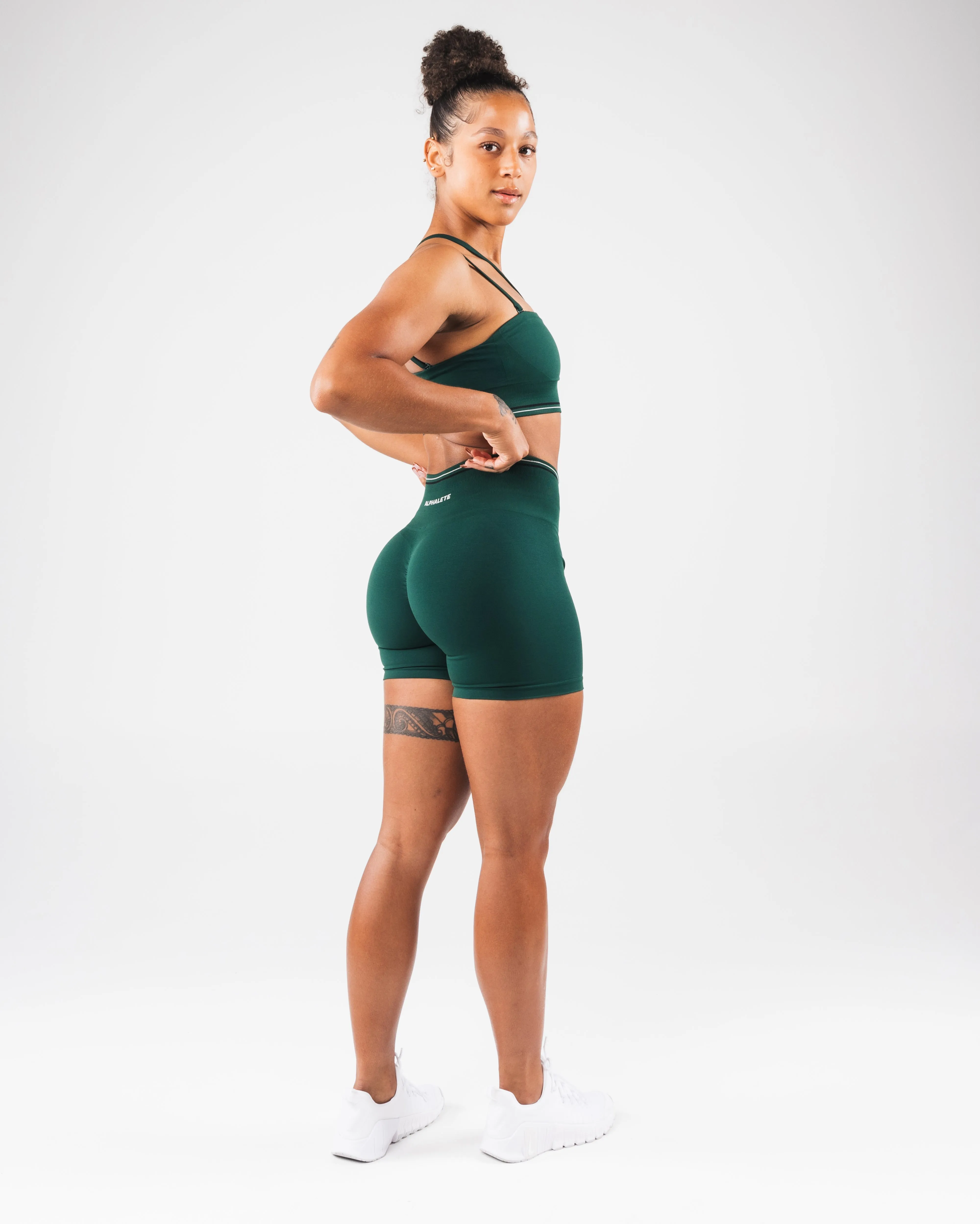 Amplify Short 4.5" - Blade Easy Care Fabric poolside gear