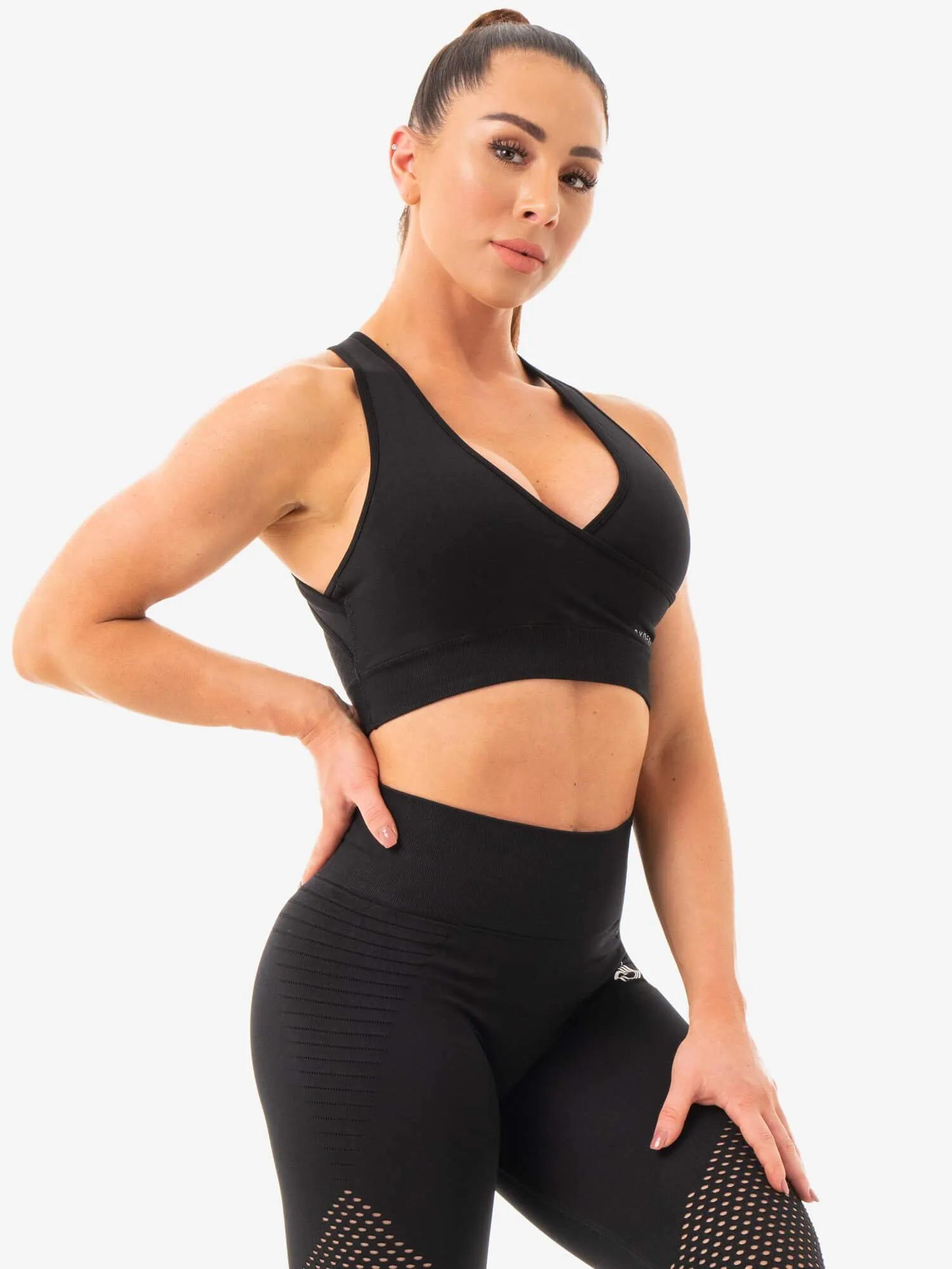 Geo Seamless Sports Bra - Black Short fit Core Stabilizing Fit