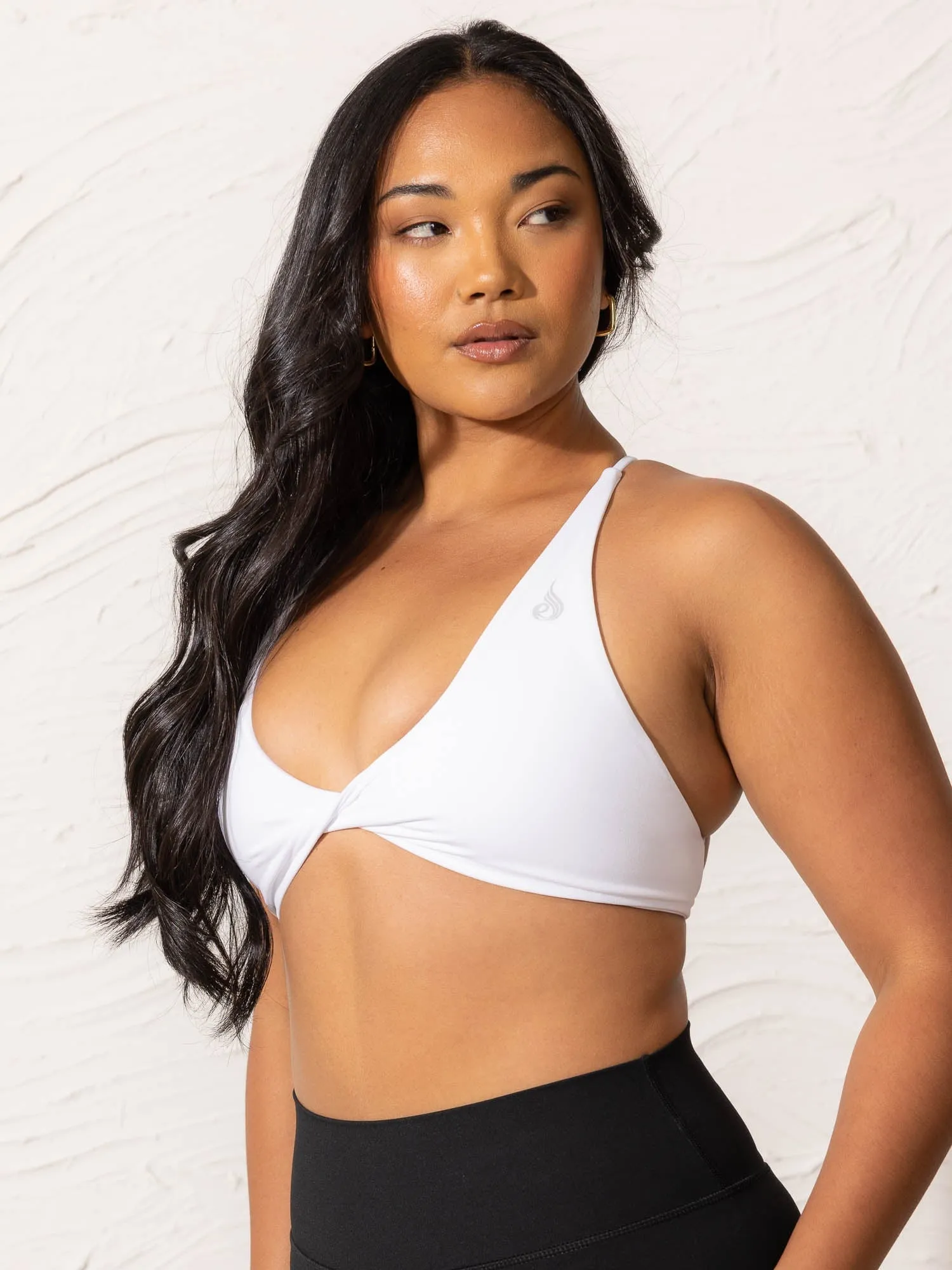 NKD Twist Sports Bra - White Hemmed edges seams Thermal seams