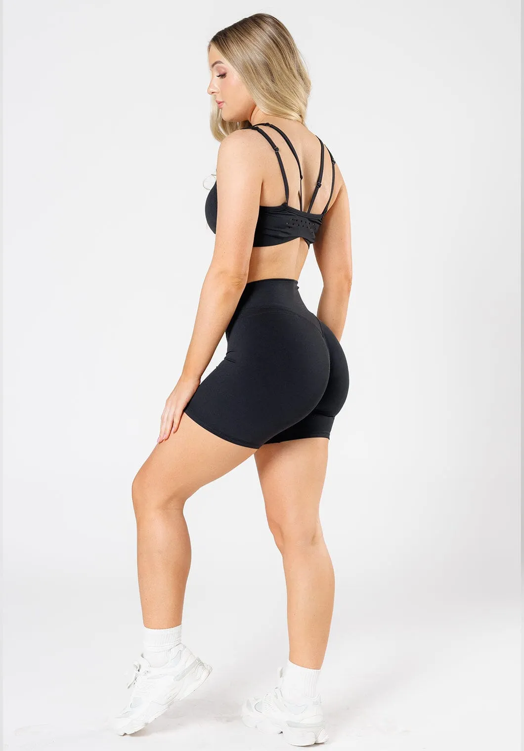 RecStretch Levitate Sculptseam?  Plus Short 6?? Black Easy Layer Fit