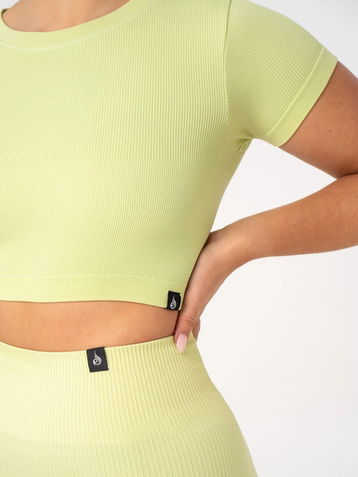 Effortless Layer Bold Style Rib Seamless T-Shirt - Lime