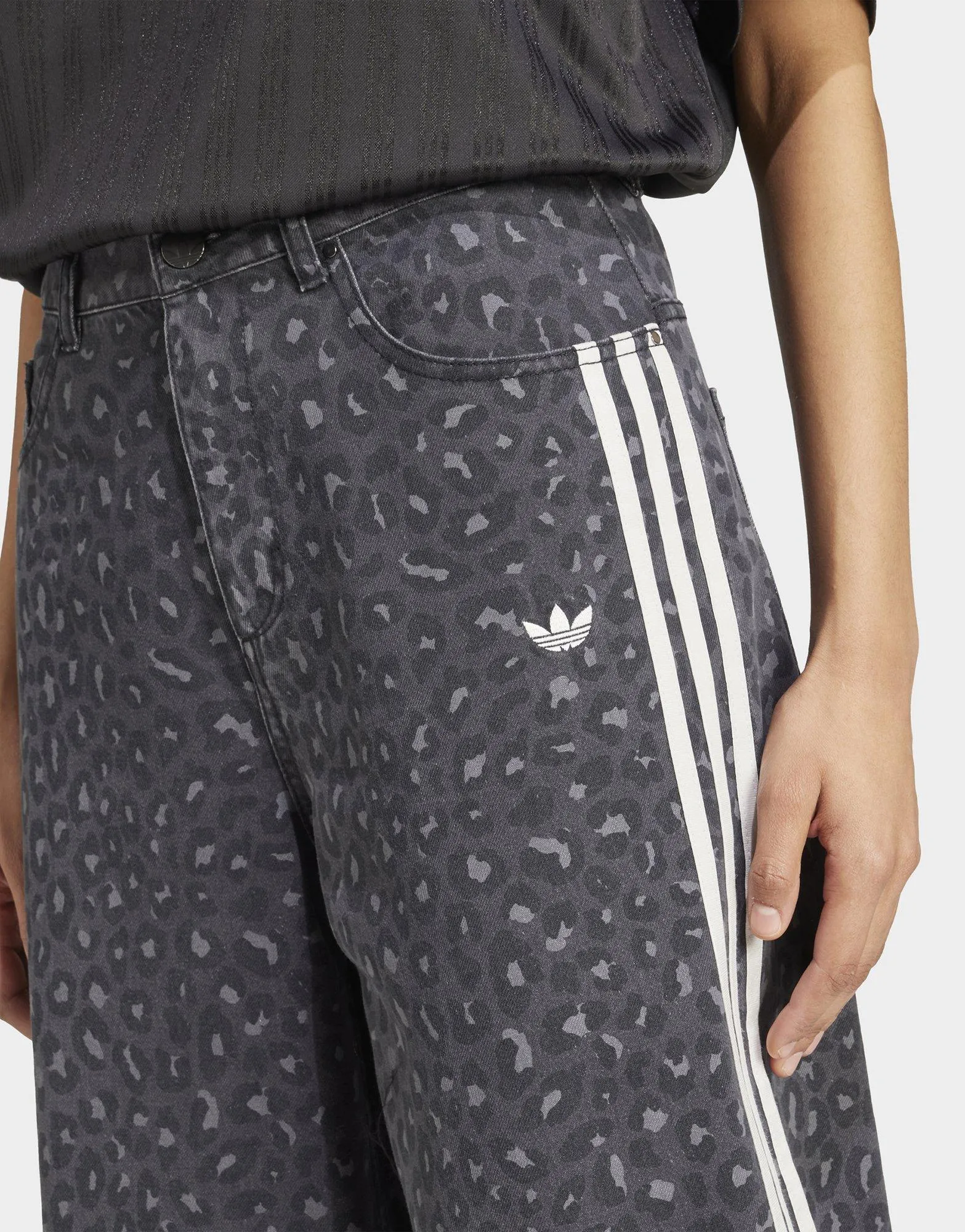 ?'??? ????? Originals | ???? Yoga pants Sport-Ready Comfort