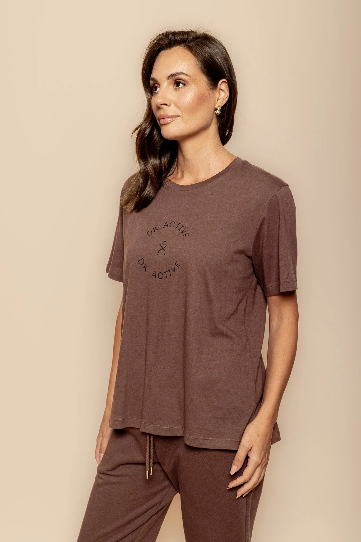 Low-Down Tee Fresh Style Trend