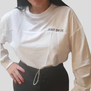 Layering Comfort All-Season Comfort Sports t-shirt "just do it" logo