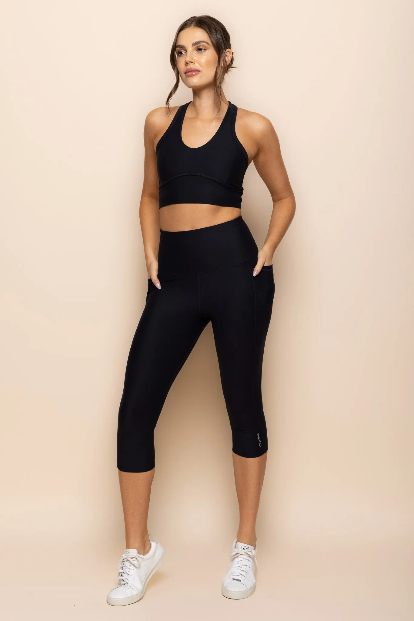 Evolve 3/4 Tight No Compression Cool Fit
