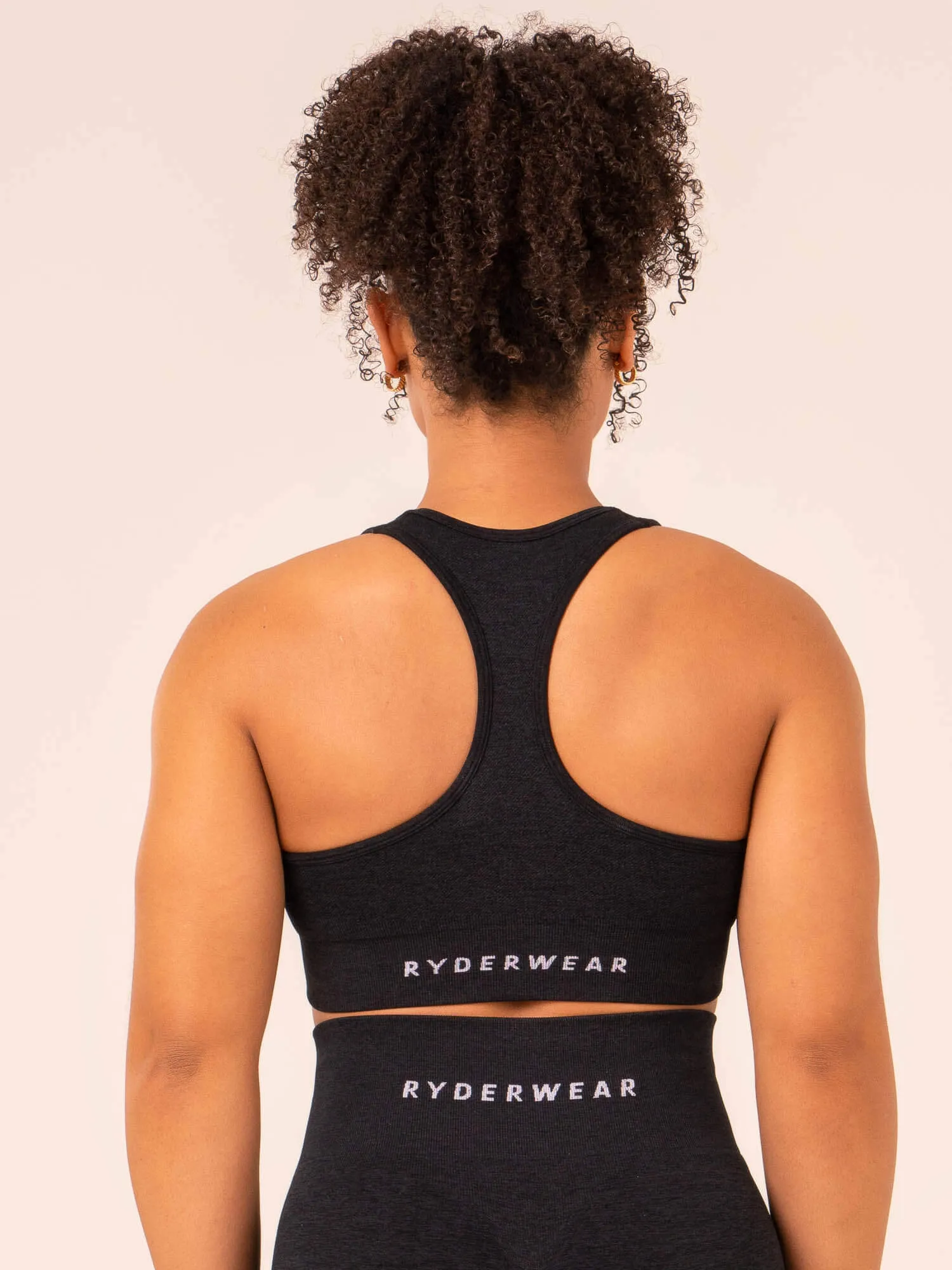 Contour Seamless Sports Bra - Black Marl Tension Dispersion System
