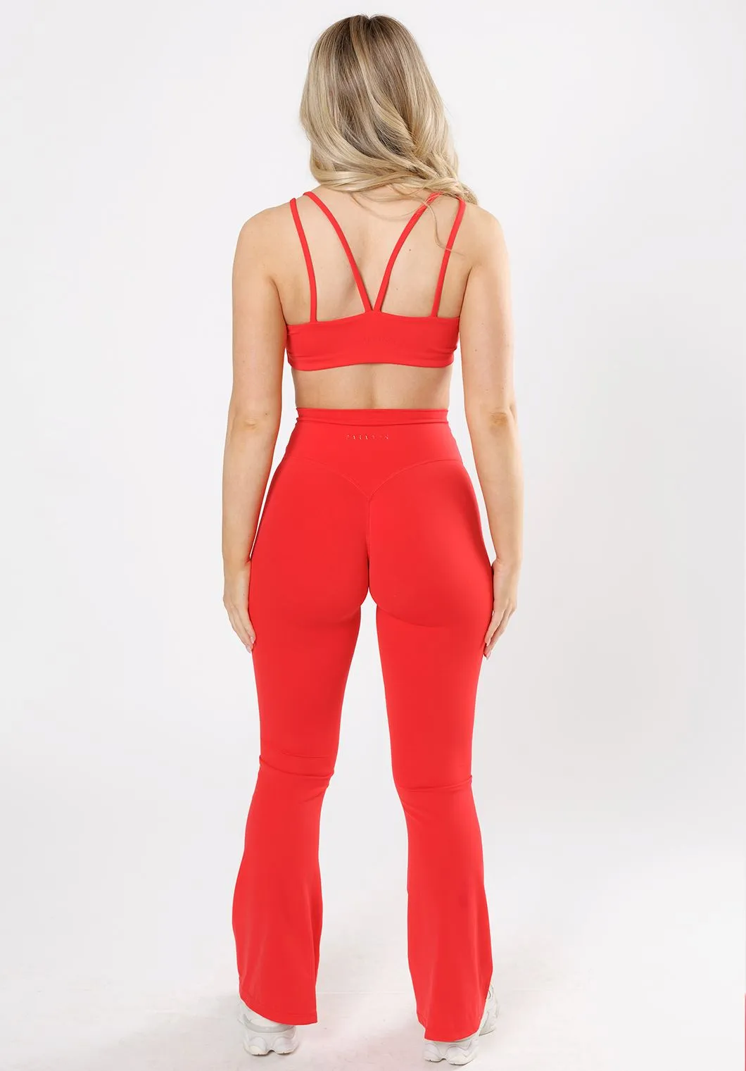 RecStretch? Original Sculptseam? Plus Essential Flare Legging 31" Fire Sign City Walk Skin Friendly Fitness Design