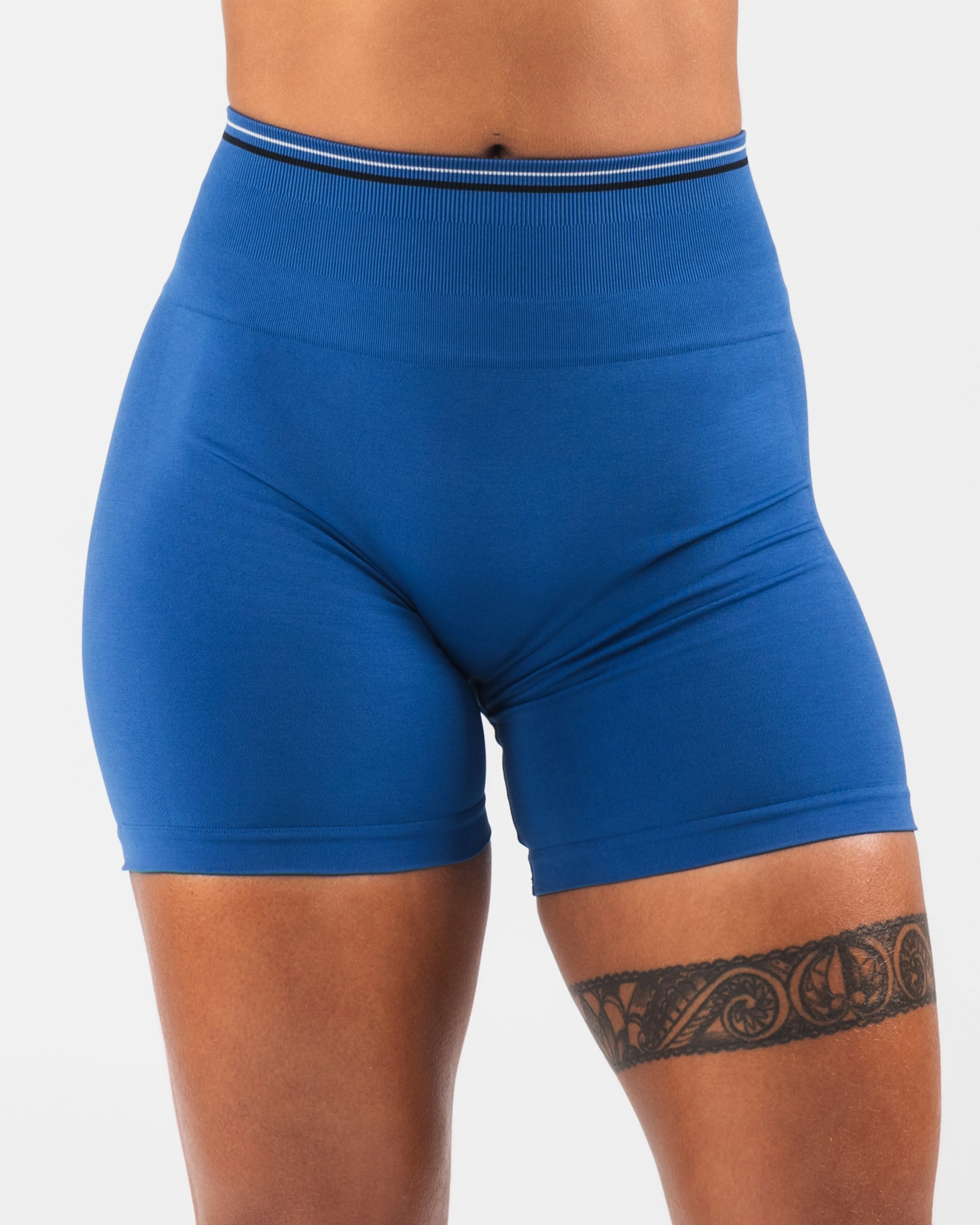 Amplify Short 4.5" - Reign Sleek Comfort Wear Flexible Fabric