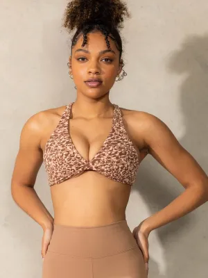 Momentum Twist Sports Bra - Mocha Leopard competitions