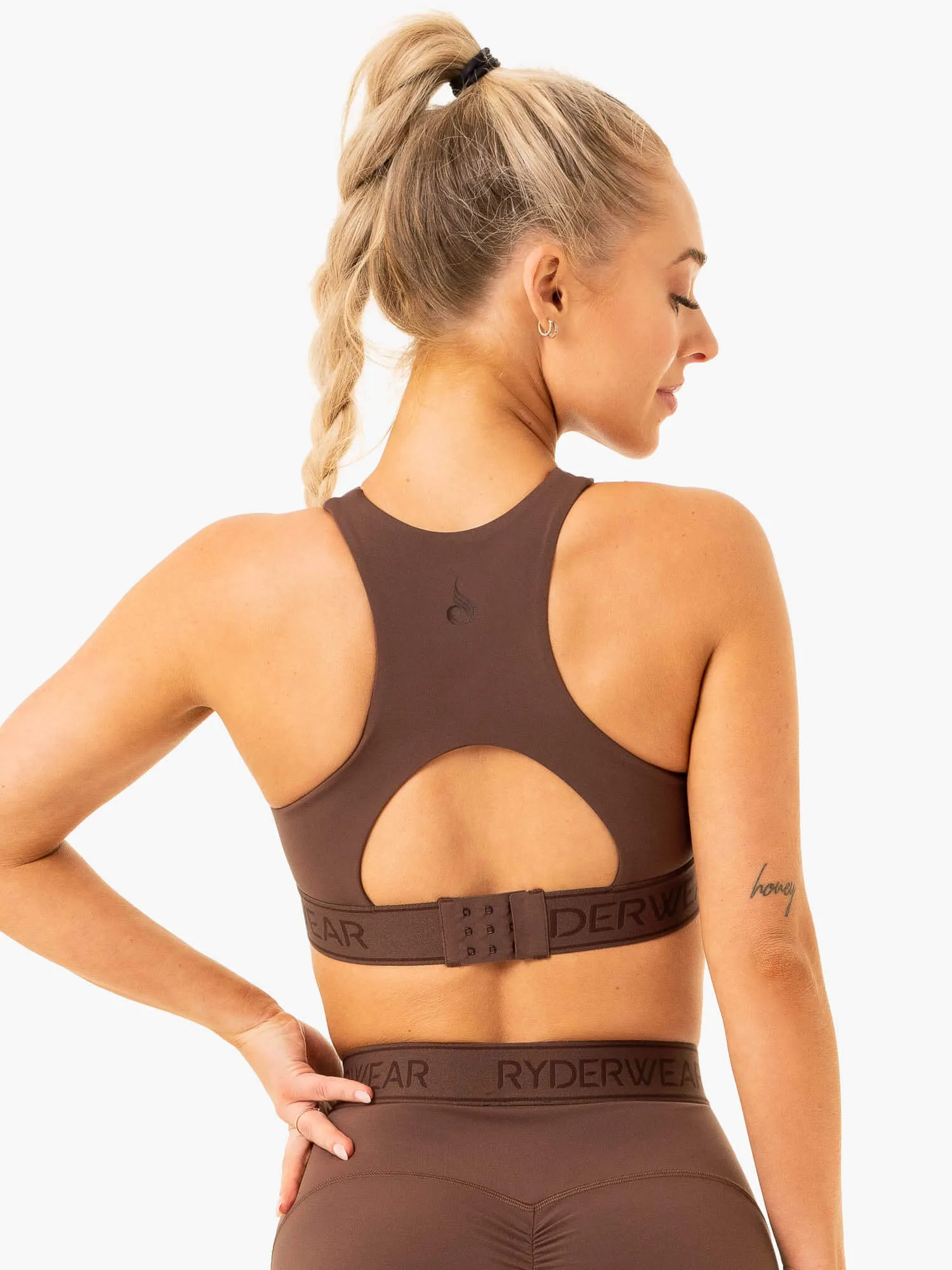 Level Up High Impact Sports Bra - Chocolate Posture Enhancing Structure All-Day Fabric