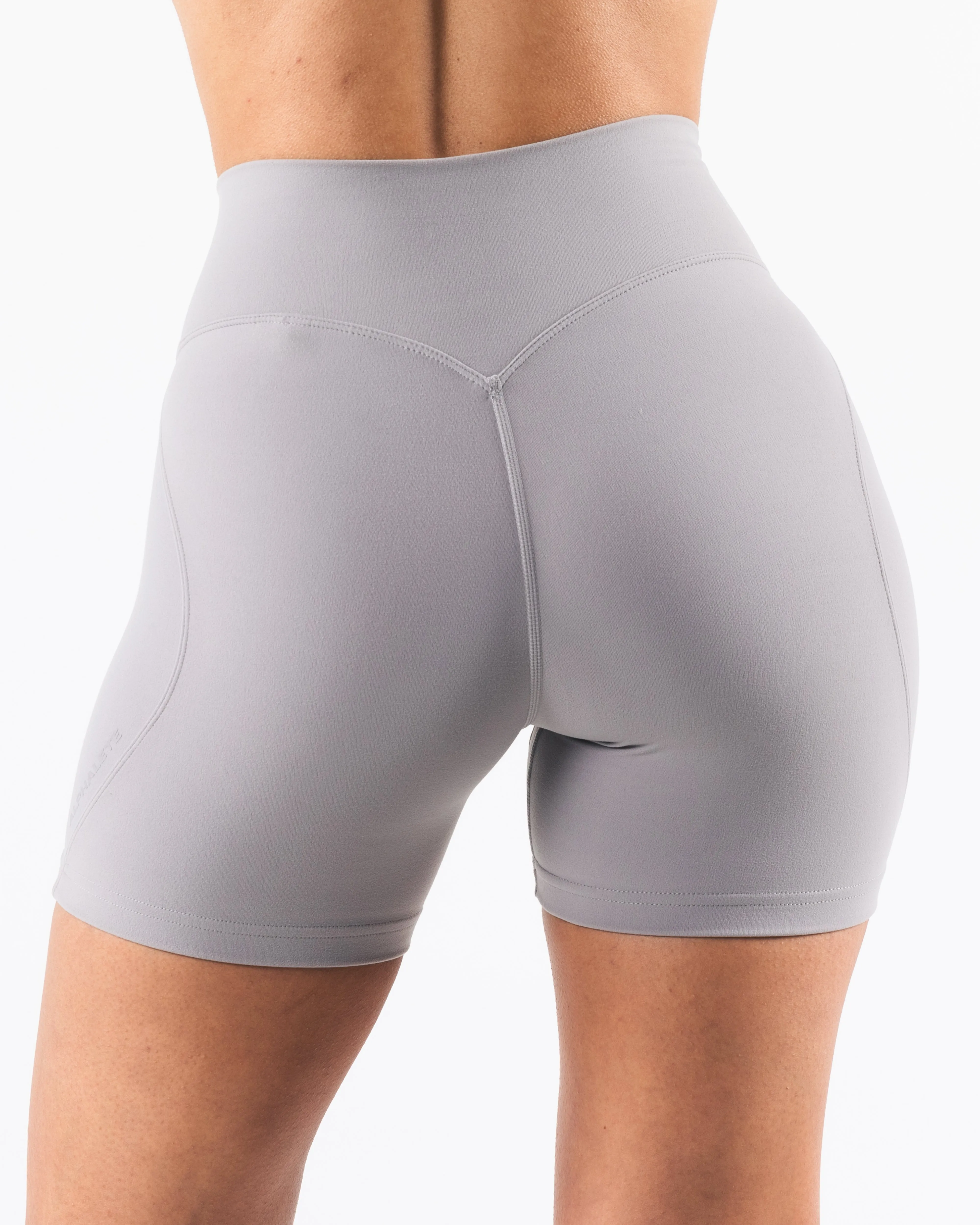 Aura Short 5" - Smoke Outdoor Adventure Lightweight Construction